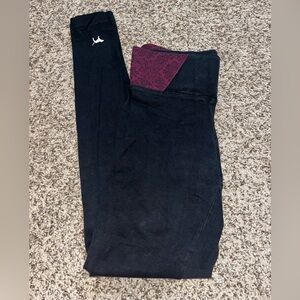 VS Pink yoga leggings
